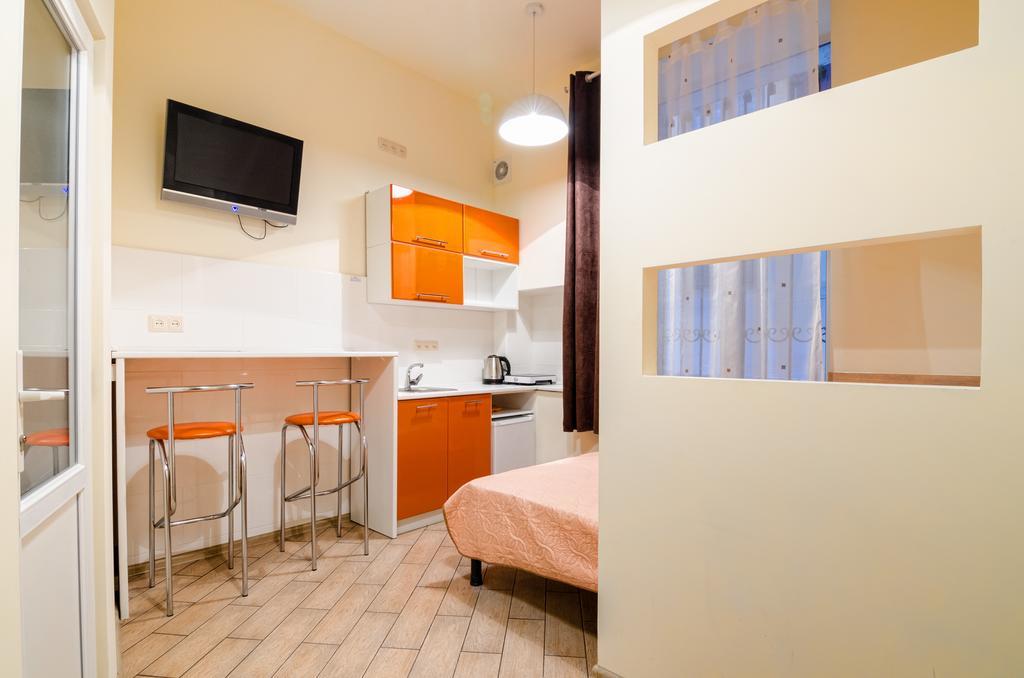Economy Apartment On Rappoporta 7A-1 Lviv Extérieur photo