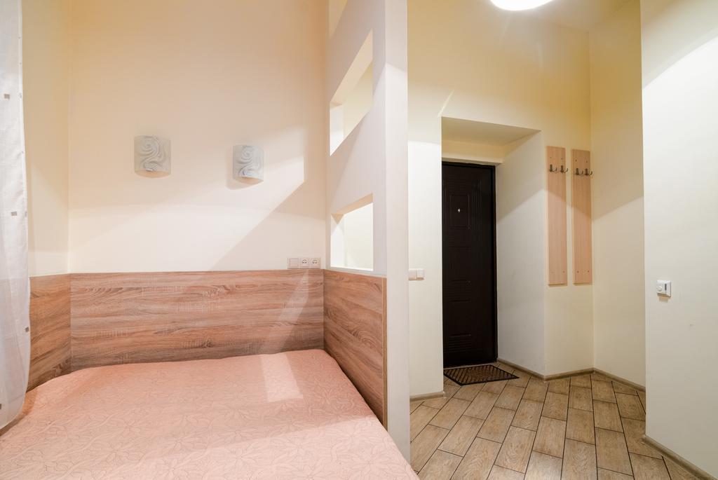 Economy Apartment On Rappoporta 7A-1 Lviv Extérieur photo