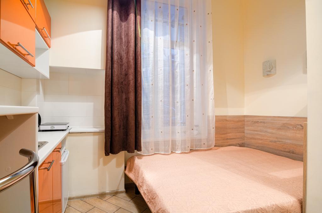 Economy Apartment On Rappoporta 7A-1 Lviv Extérieur photo